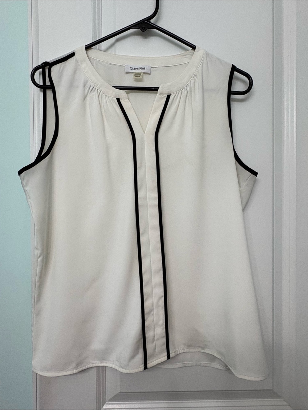 Calvin Klein Cream Sleeveless Camisole with Black Piping